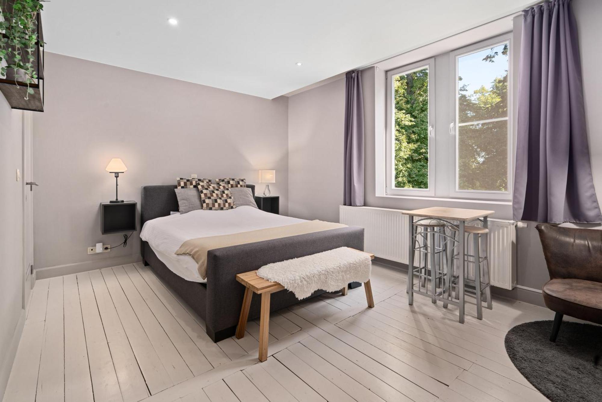 Spacious Guest Suites Near Historic Market - 5 Min Walk Bruges Exterior photo