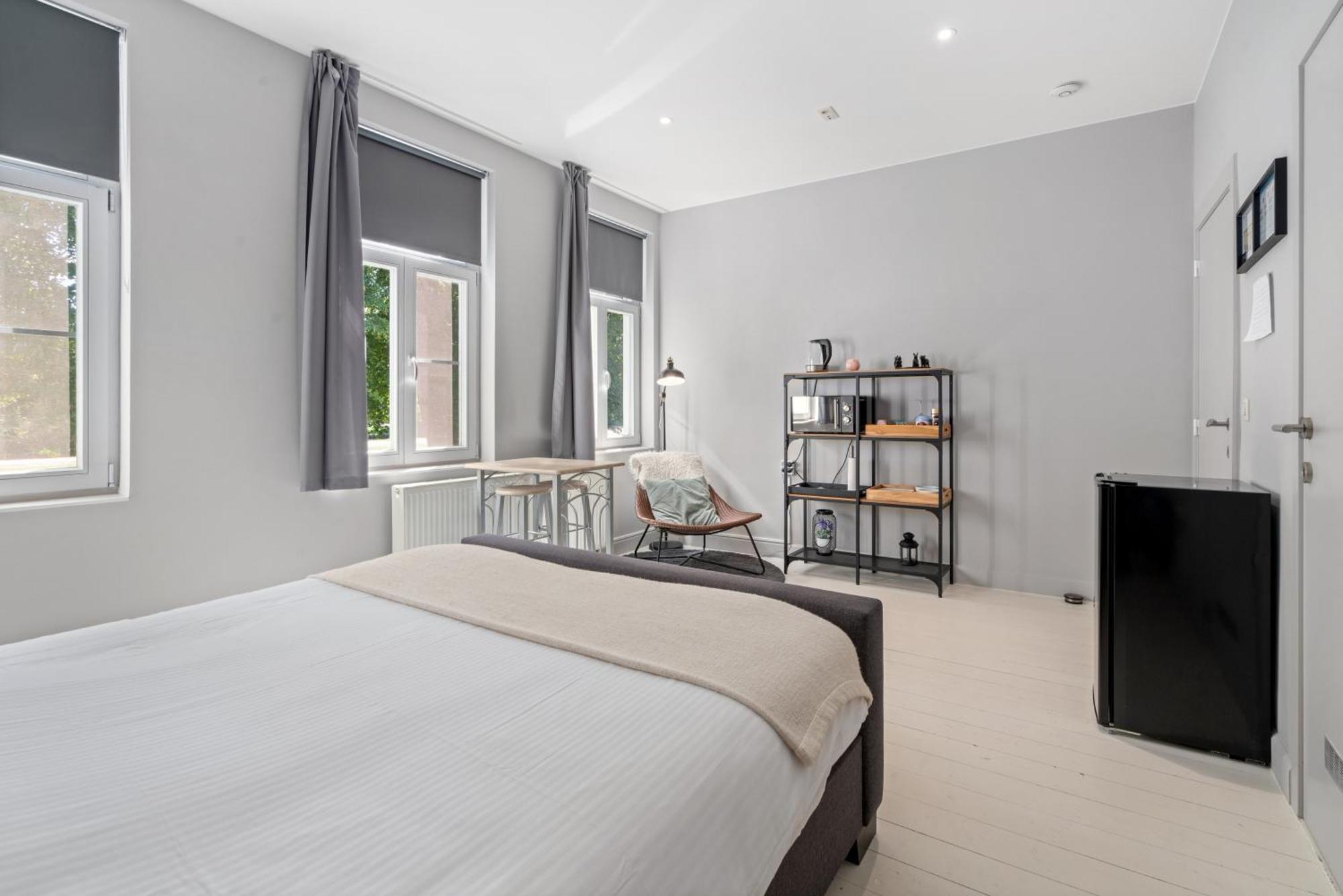 Spacious Guest Suites Near Historic Market - 5 Min Walk Bruges Exterior photo